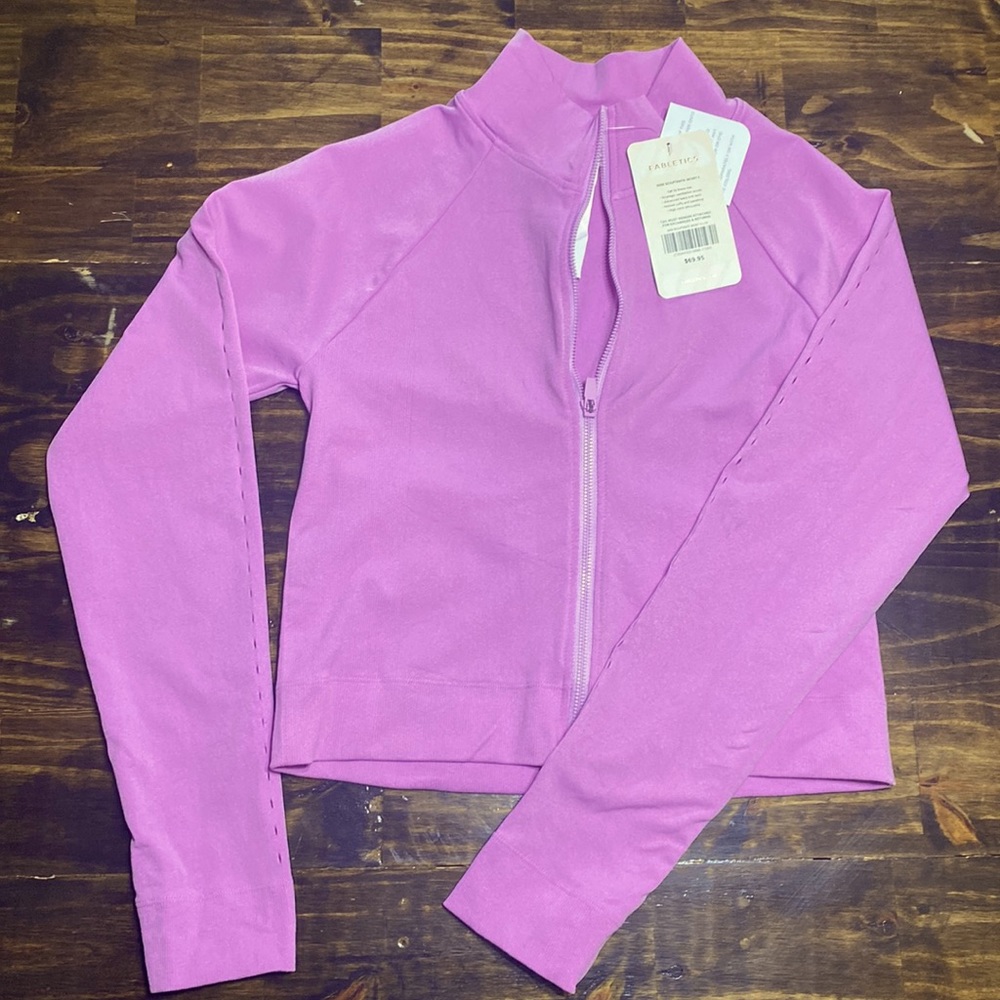 Fabletics crop athletic sweater